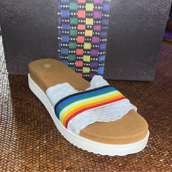 Bernie Mev. White Rainbow New York Comfort Slide Sandals Women’s EU Size 39 - Picture 4 of 11
